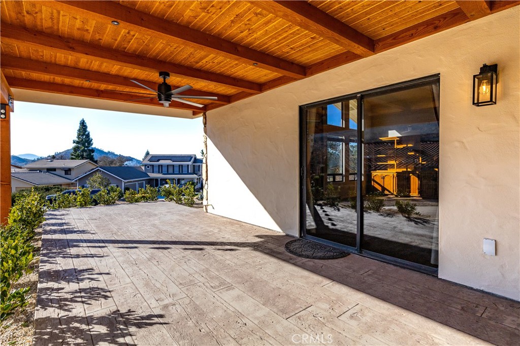 1670 Southfork Place Paso Robles, CA 93446 - Photo 53 of 61 a view of outdoor space