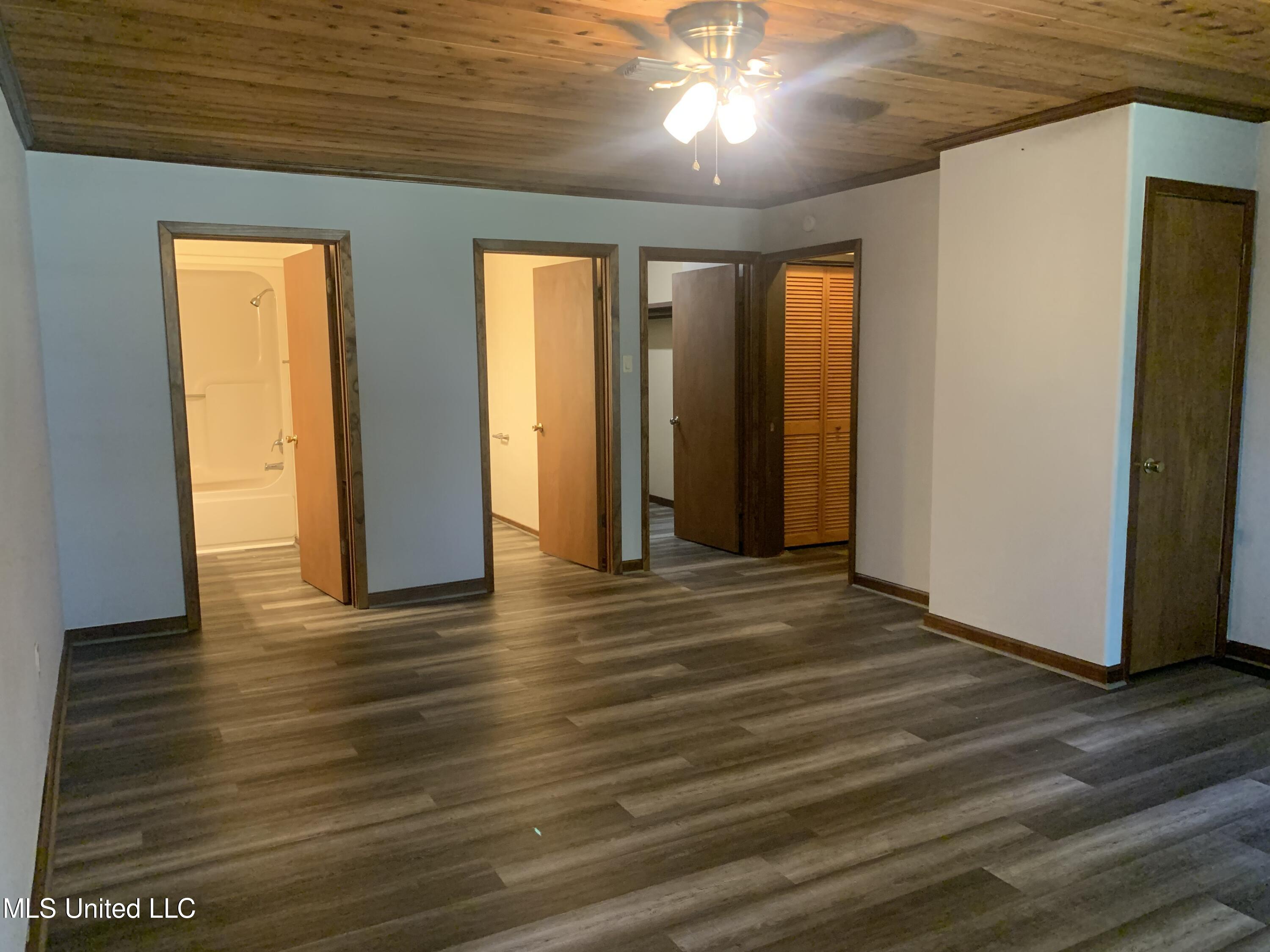 473 Jim Money Road Biloxi, MS 39531 - Photo 10 of 18 JM master bedroom