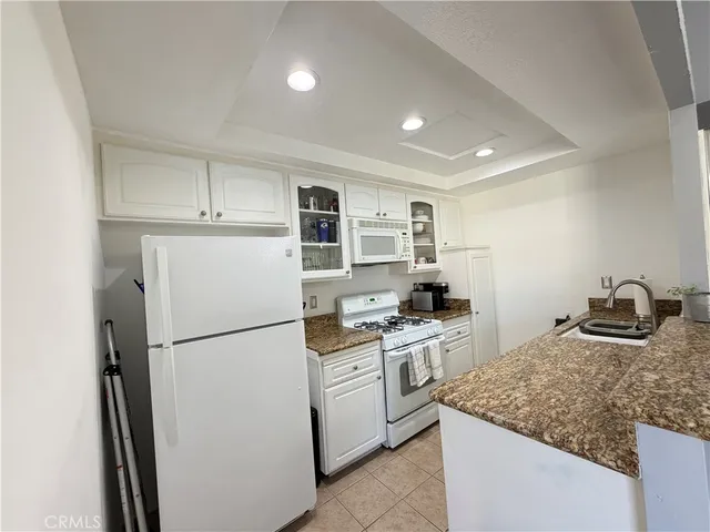 $2,775 | 16040 Leffingwell Road, Unit 50, Whittier, CA 90603
