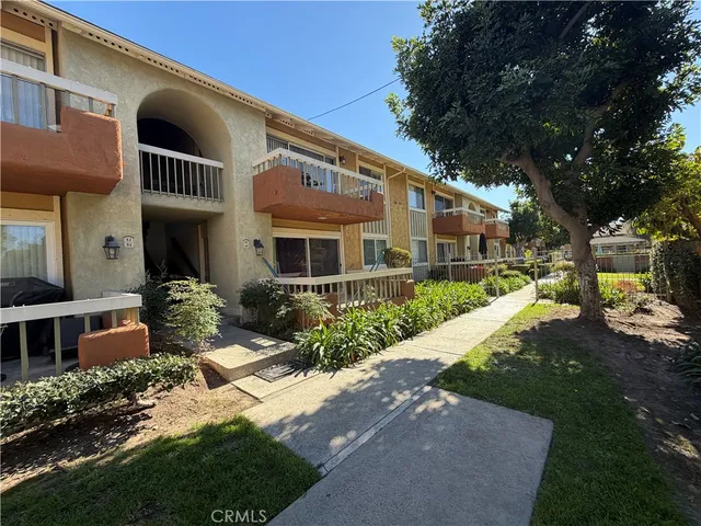 $2,775 | 16040 Leffingwell Road, Unit 50, Whittier, CA 90603