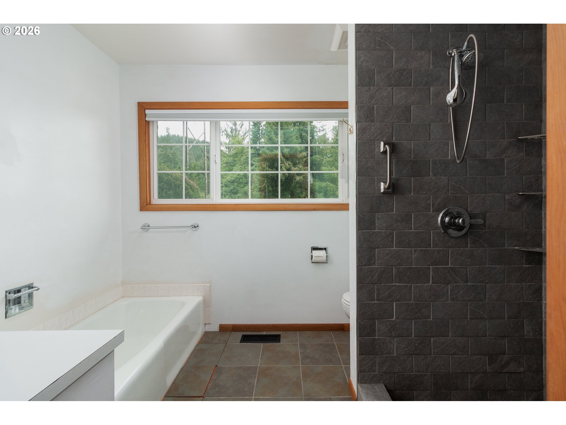 6550 Curl Road Tillamook, OR 97141 - Photo 25 of 48