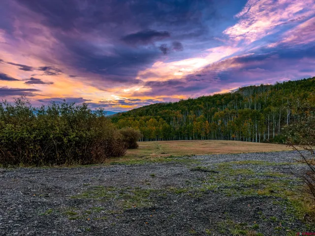 a view of outdoor space with mountain view