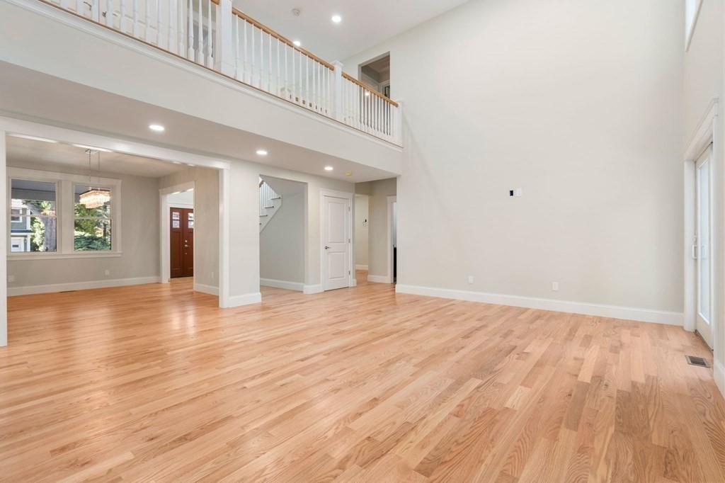 20 Dean Road Wayland, MA 01778 - Photo 5 of 31 Gallery Image 5