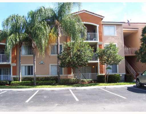 3848 Lyons Road, Unit 2081 Coconut Creek, FL 33073 - Photo 1 of 12 Exterior Front