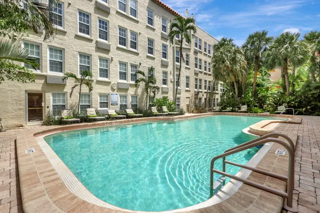 $3,500 | 235 Sunrise Avenue, Unit 2241, Palm Beach, FL 33480