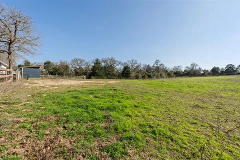 $950,000 | 180 Bradley Lane, Rosanky, TX 78953