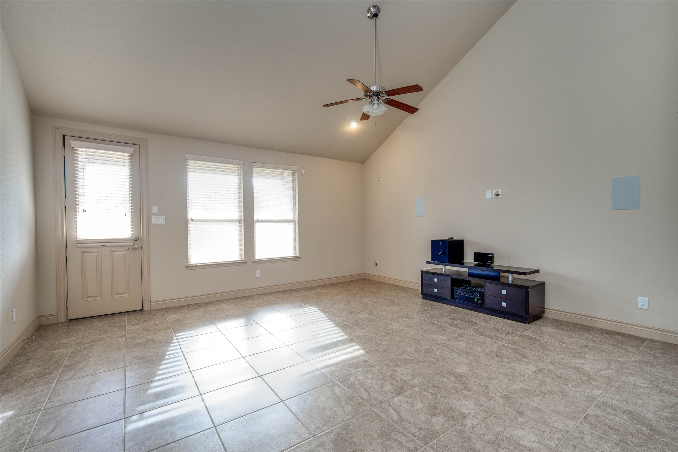 24111 Valencia Ridge Lane Katy, TX 77494 - Photo 23 of 44