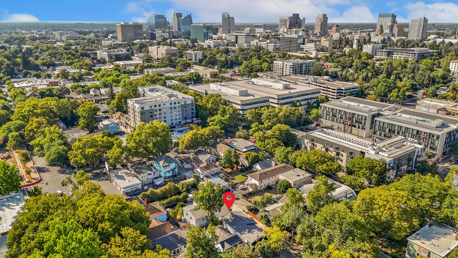 1916 17th Street Sacramento, CA 95811 - Photo 8 of 33 a view of a city