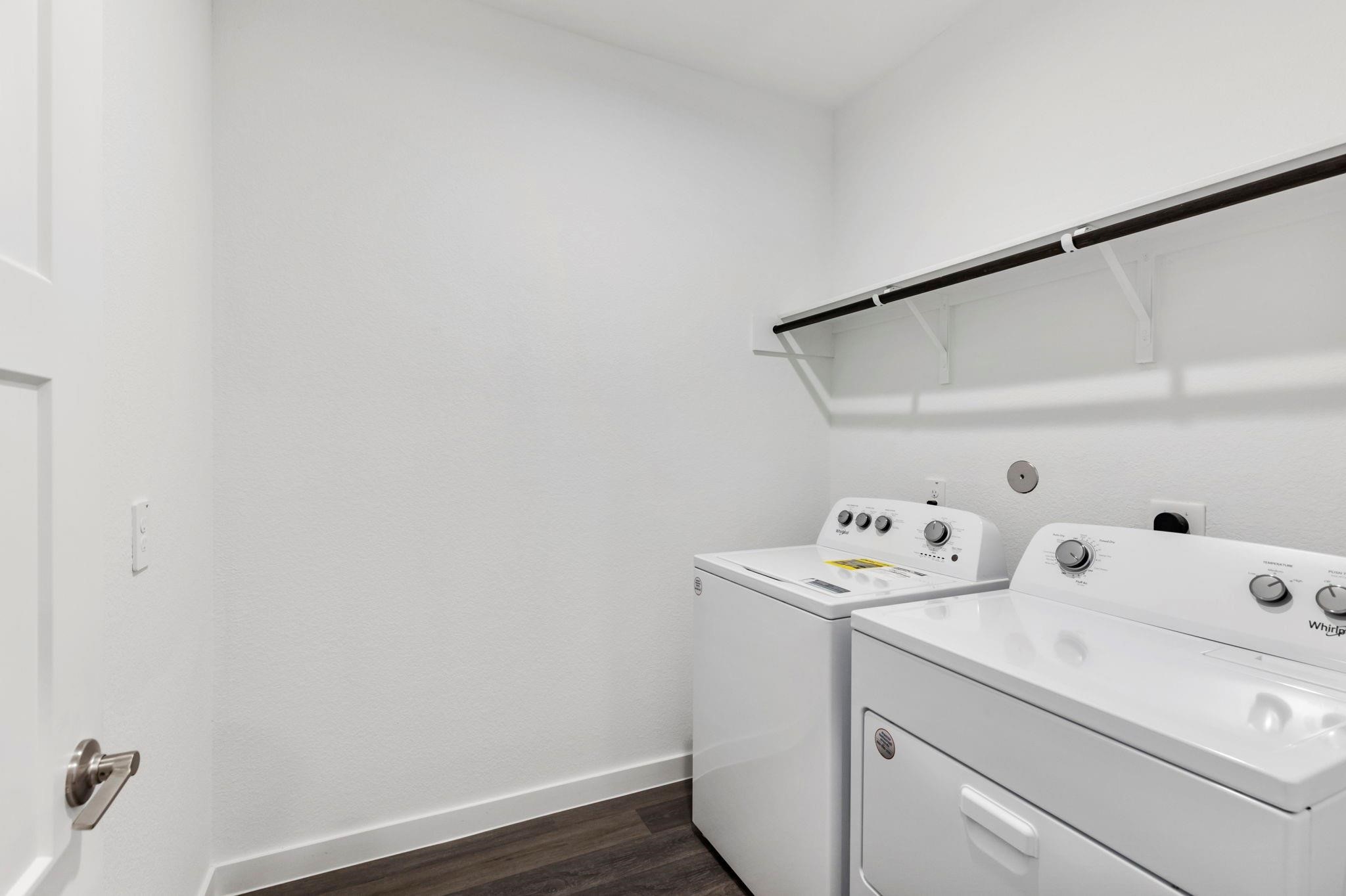 1644 Little Rabbit Court Montgomery, TX 77316 - Photo 19 of 27 a utility room with dryer and washer