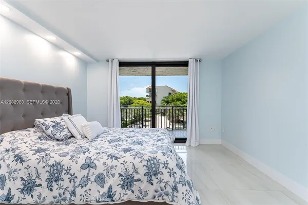 $10,000 | 3912 South Ocean Boulevard, Unit 306, Highland Beach, FL 33487