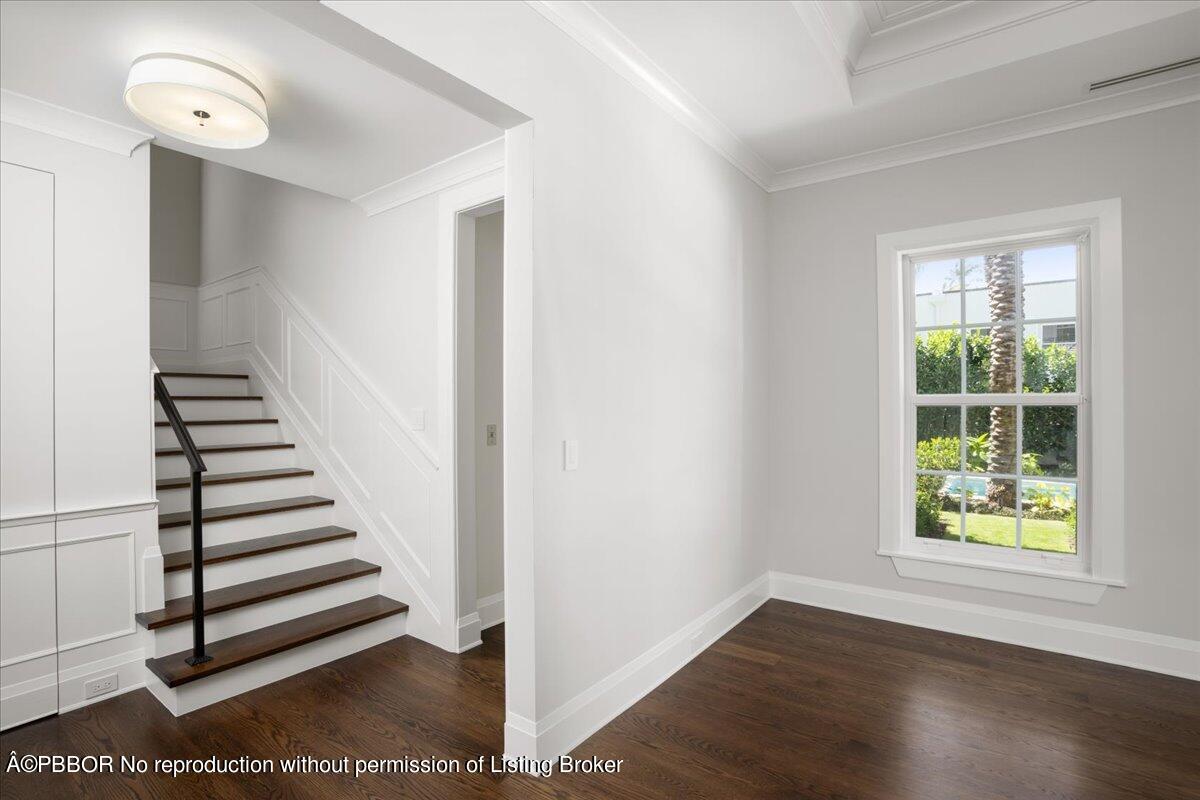 130 Algoma Road Palm Beach, FL 33480 - Photo 41 of 64 Stairs