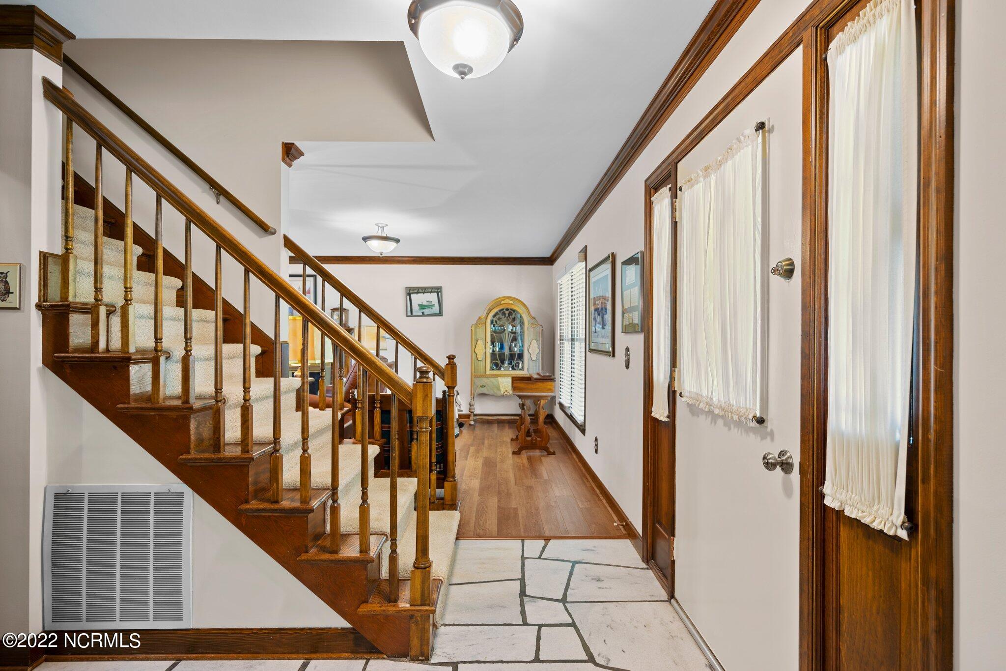 816 South Green Tee Road Hampstead, NC 28443 - Photo 8 of 25 17