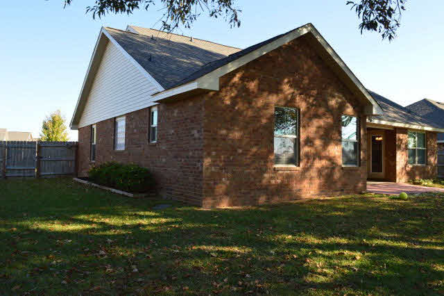 639 Fulton Loop Foley, AL 36535 - Photo 11 of 17