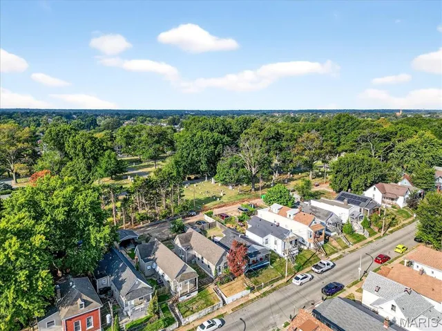 $99,900 | 4028 Schiller Place, St. Louis, MO 63116