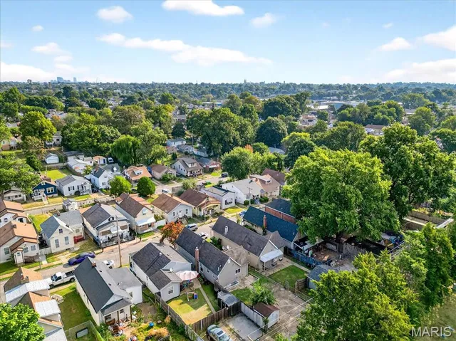 $99,900 | 4028 Schiller Place, St. Louis, MO 63116