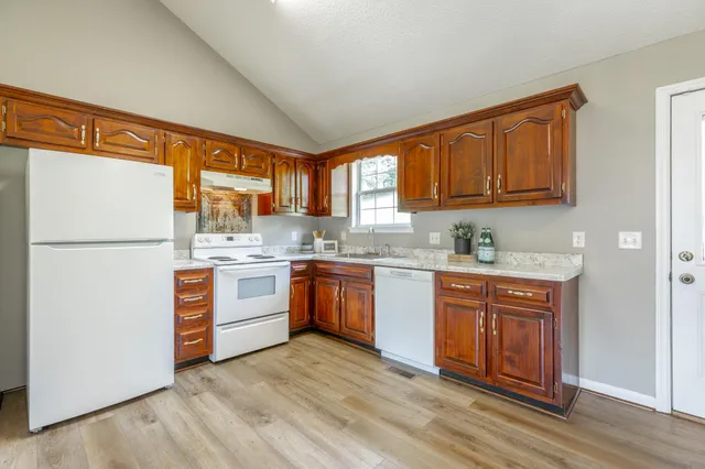 $295,000 | 6894 Hillside Bnd Trail, Harrison, TN 37341