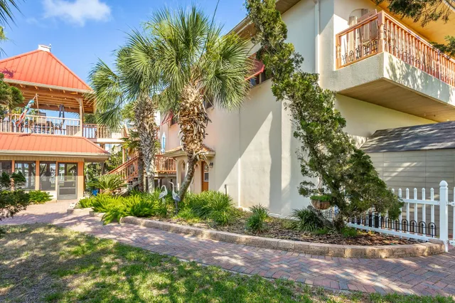 $775,000 | 92 Royster Drive, Crawfordville, FL 32327