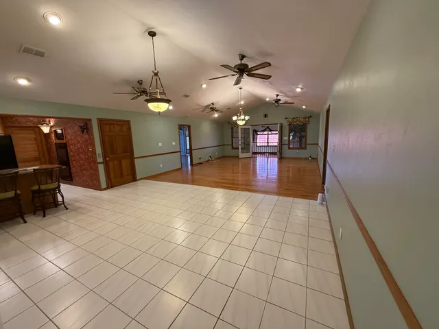 $775,000 | 92 Royster Drive, Crawfordville, FL 32327