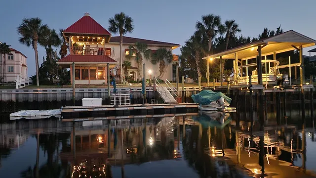 $775,000 | 92 Royster Drive, Crawfordville, FL 32327