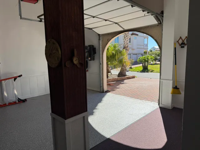 $775,000 | 92 Royster Drive, Crawfordville, FL 32327