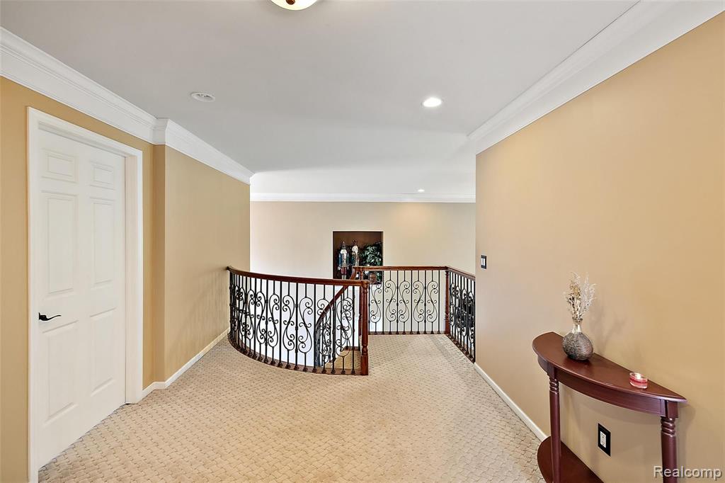 3501 Warwick Drive Rochester Hills, MI 48309 - Photo 30 of 67