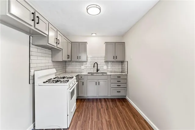 $295,000 | 14832 East Nickell Avenue, Independence, MO 64050