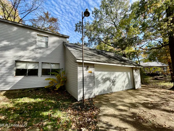$245,000 | 7530 Dogwood Lane, Olive Branch, MS 38654