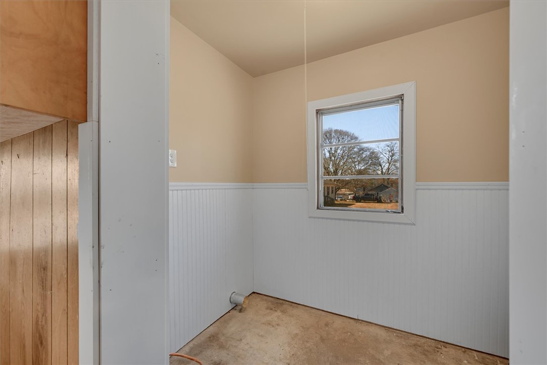 607 Looperville Road Piedmont, SC 29673 - Photo 14 of 28 Gallery Image 14