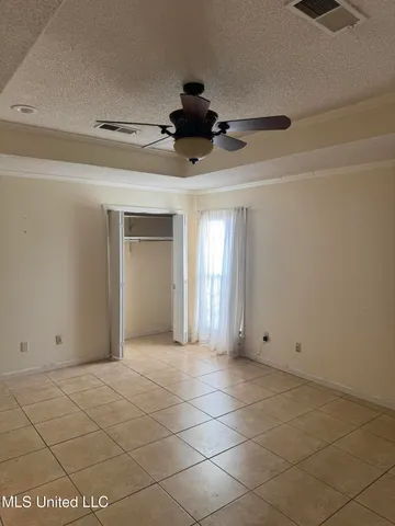 $415,000 | 3225 Threatt Drive, Olive Branch, MS 38654