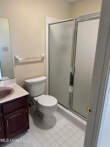 $415,000 | 3225 Threatt Drive, Olive Branch, MS 38654