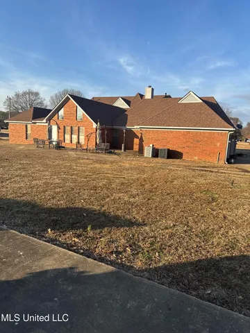 $415,000 | 3225 Threatt Drive, Olive Branch, MS 38654