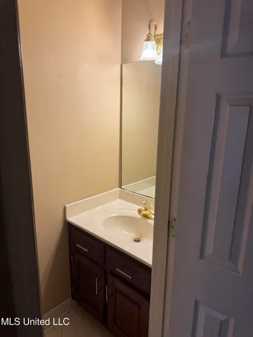 $415,000 | 3225 Threatt Drive, Olive Branch, MS 38654