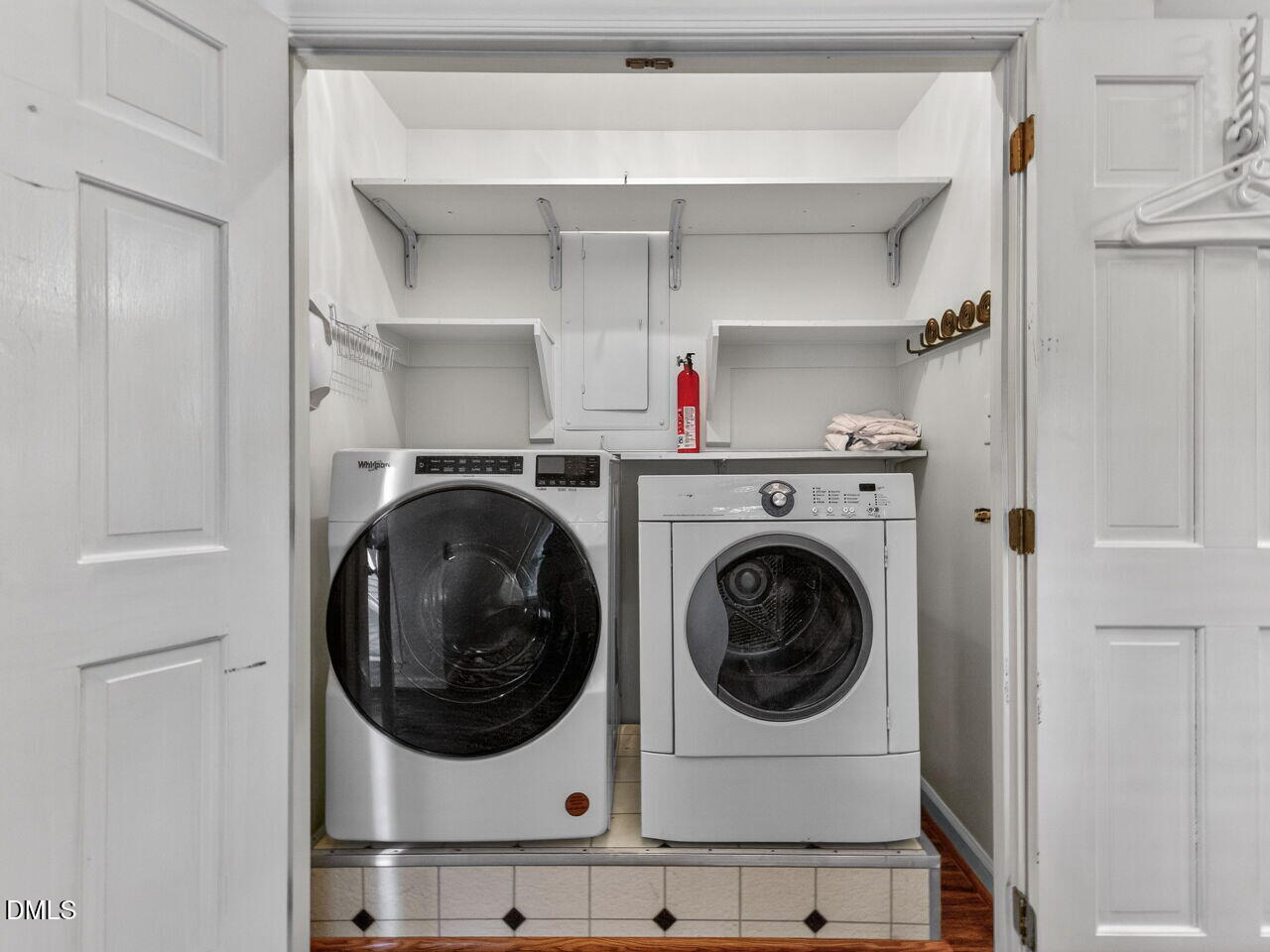 5953 Sentinel Drive Raleigh, NC 27609 - Photo 15 of 33 015-1280x960-laundry