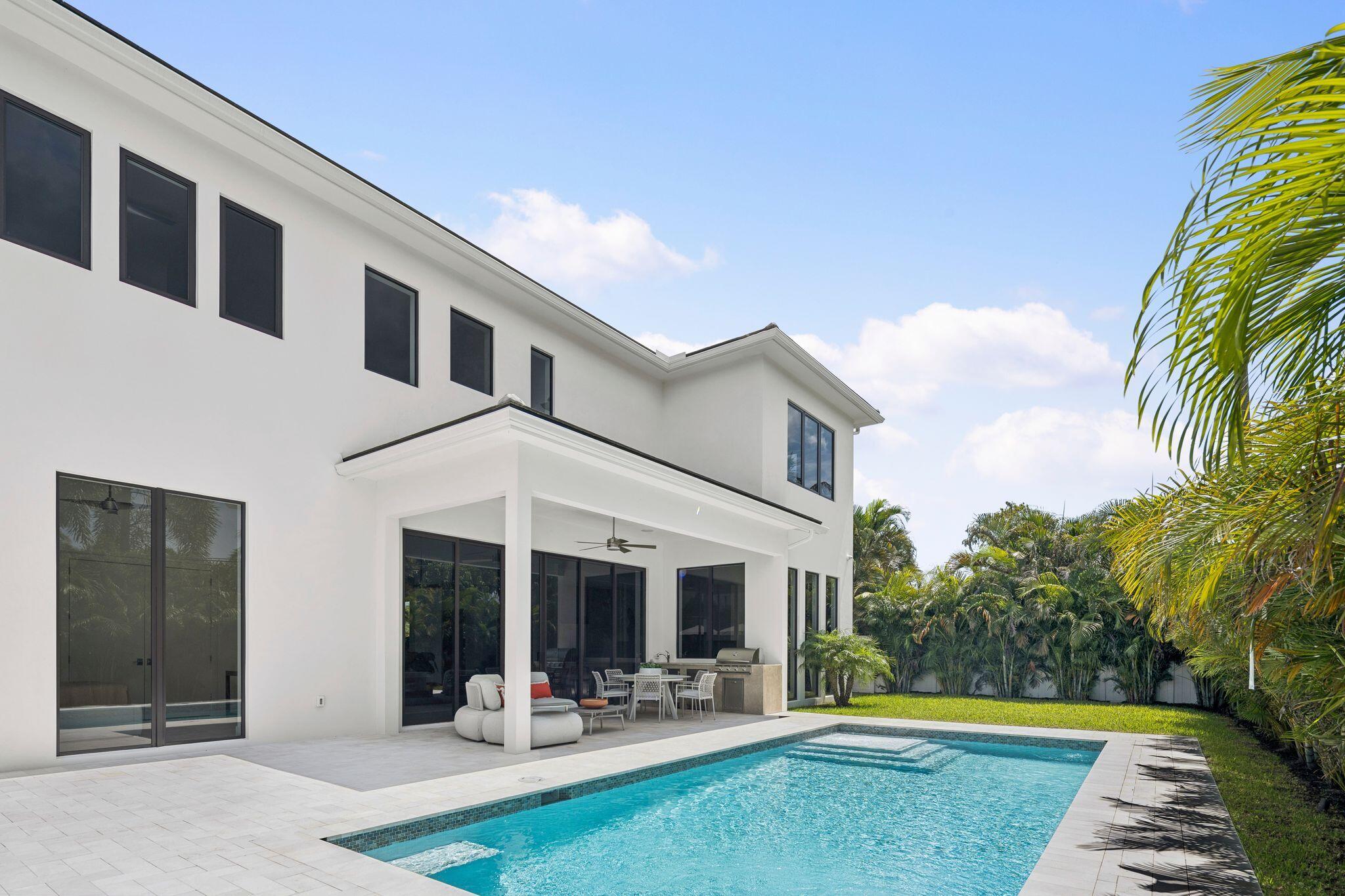 1040 Northwest 6th Terrace Boca Raton, FL 33486 - Photo 30 of 32 1040 NW 6th Terrace Boca Raton FL 75