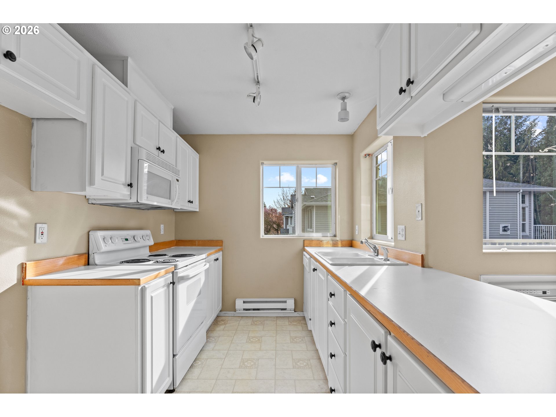 16252 Southwest Audubon Street, Unit 203 Beaverton, OR 97003 - Photo 13 of 24