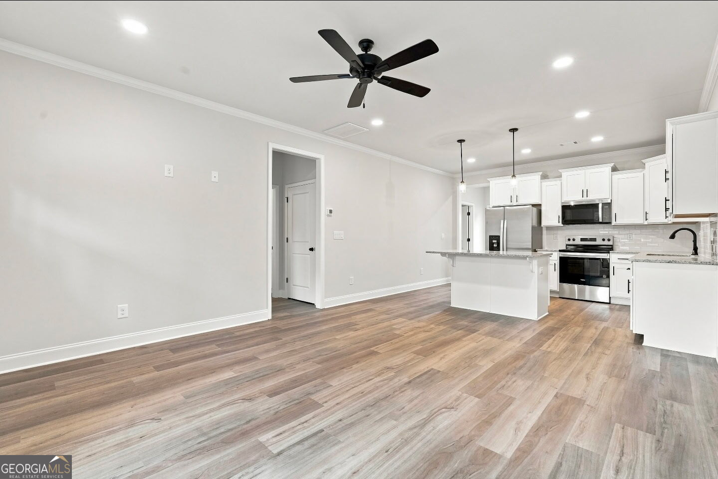 46 Clay Street Hartwell, GA 30643 - Photo 7 of 12 Gallery Image 7