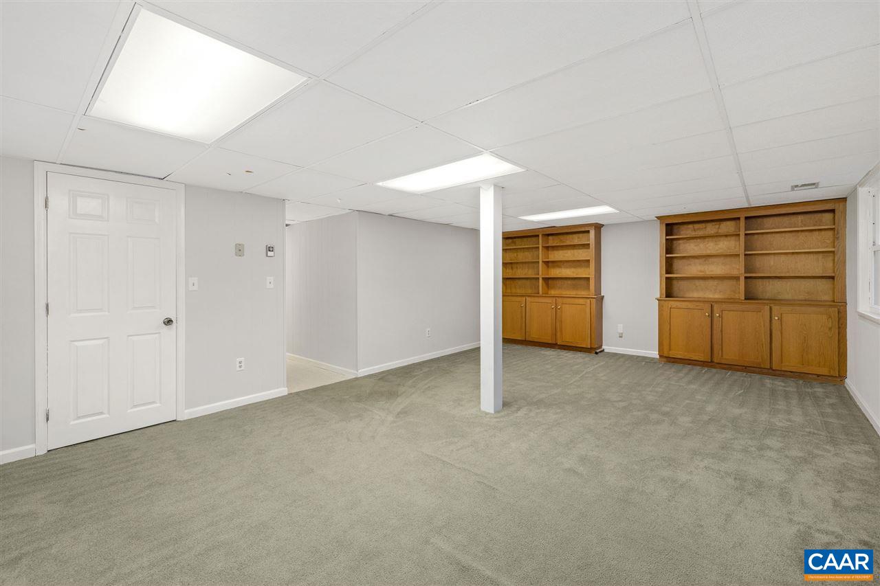 949 Chapman Road Stanardsville, VA 22973 - Photo 29 of 41 an empty room with furniture and closet