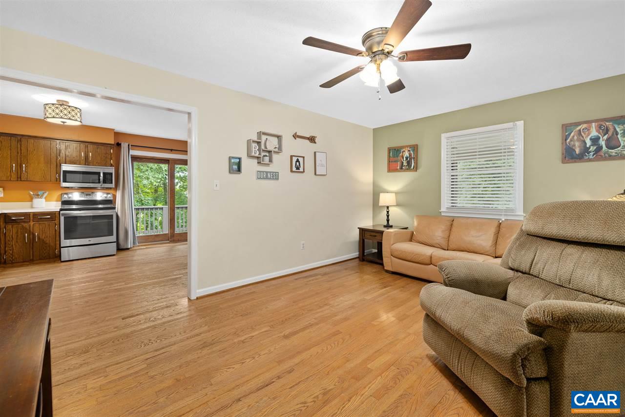 949 Chapman Road Stanardsville, VA 22973 - Photo 4 of 41 a living room with furniture and a window