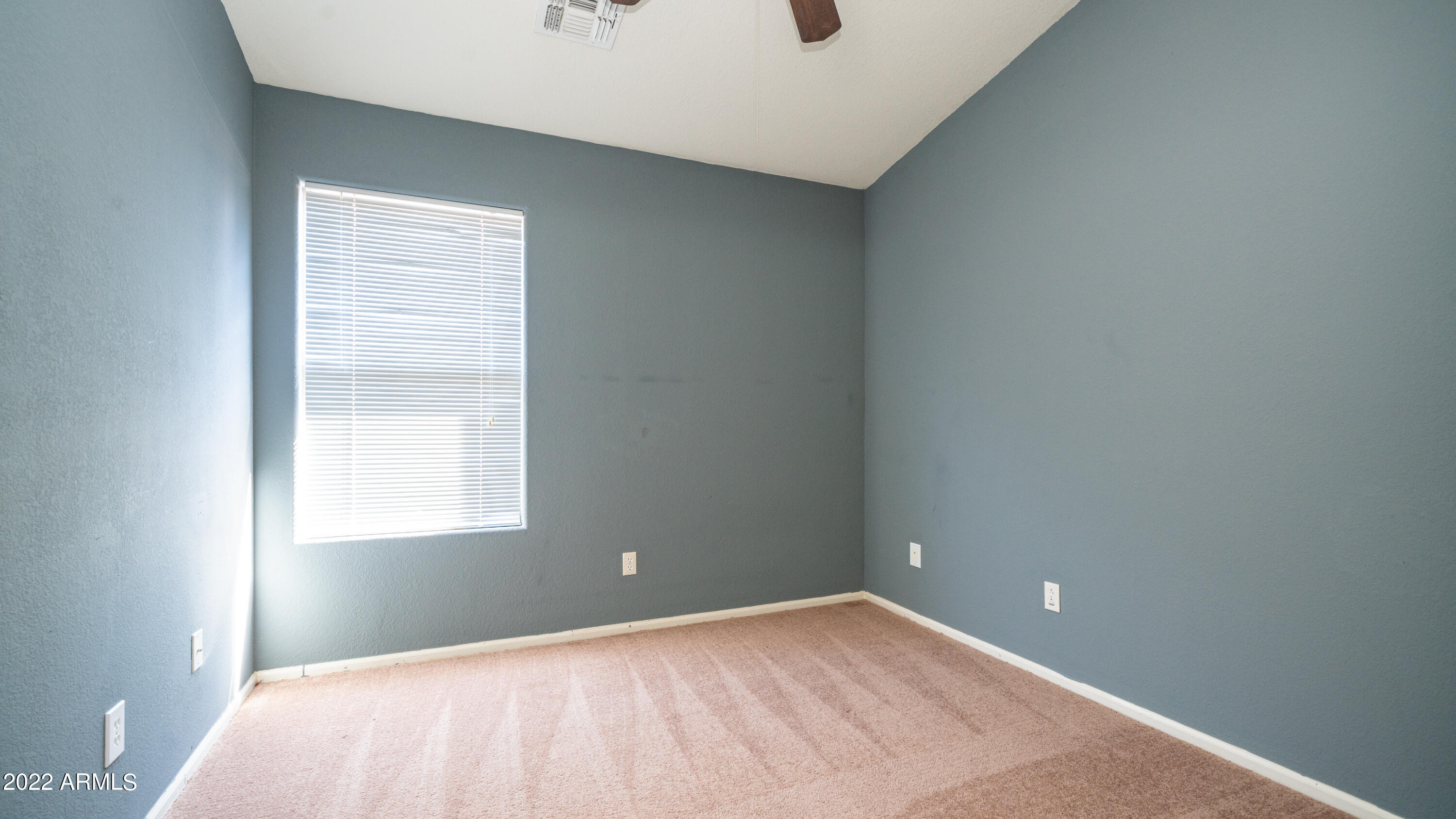 42430 Chambers Drive Maricopa, AZ 85138 - Photo 15 of 19 Bedroom 3