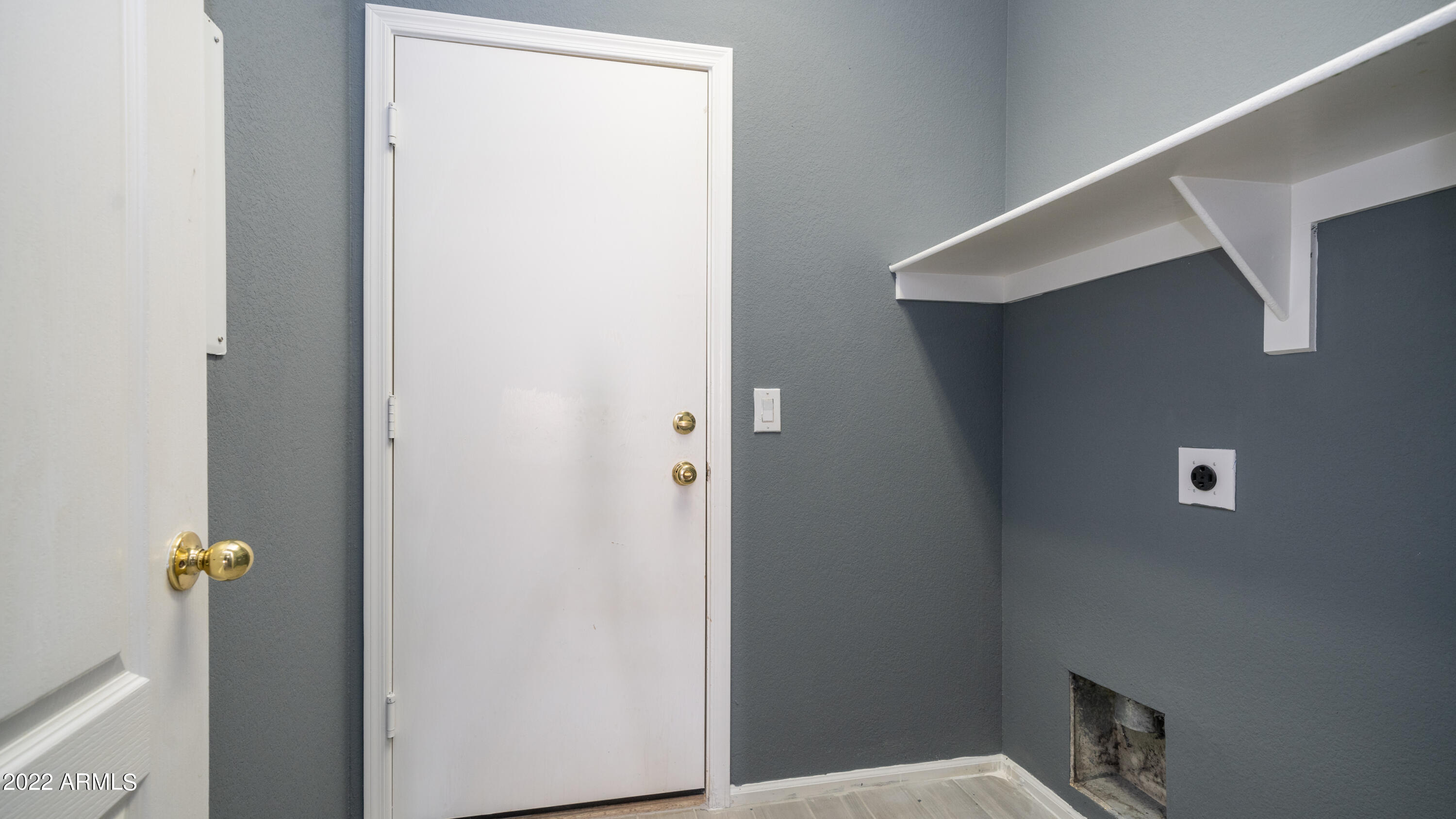 42430 Chambers Drive Maricopa, AZ 85138 - Photo 16 of 19 Laundry Room