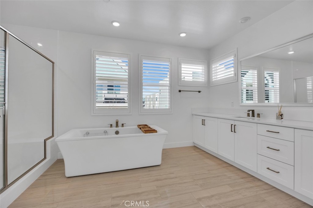 166 Sash Irvine, CA 92618 - Photo 23 of 37