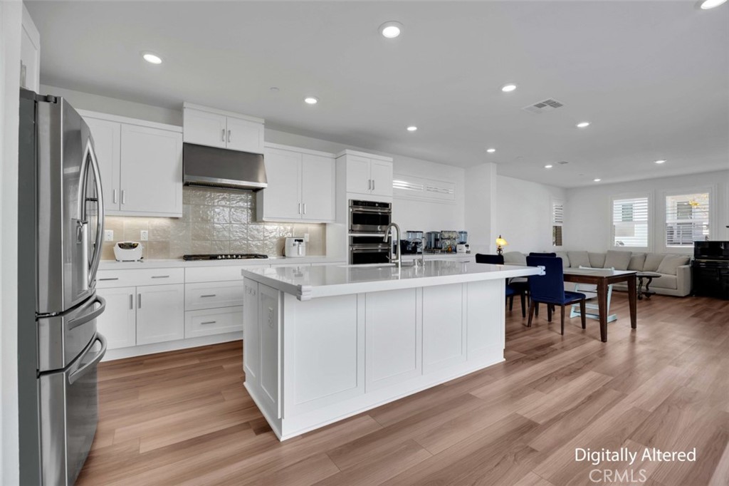 166 Sash Irvine, CA 92618 - Photo 6 of 37