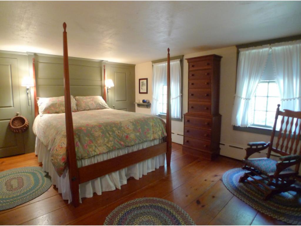 84 Newfields Road Exeter, NH 03833 - Photo 17 of 34