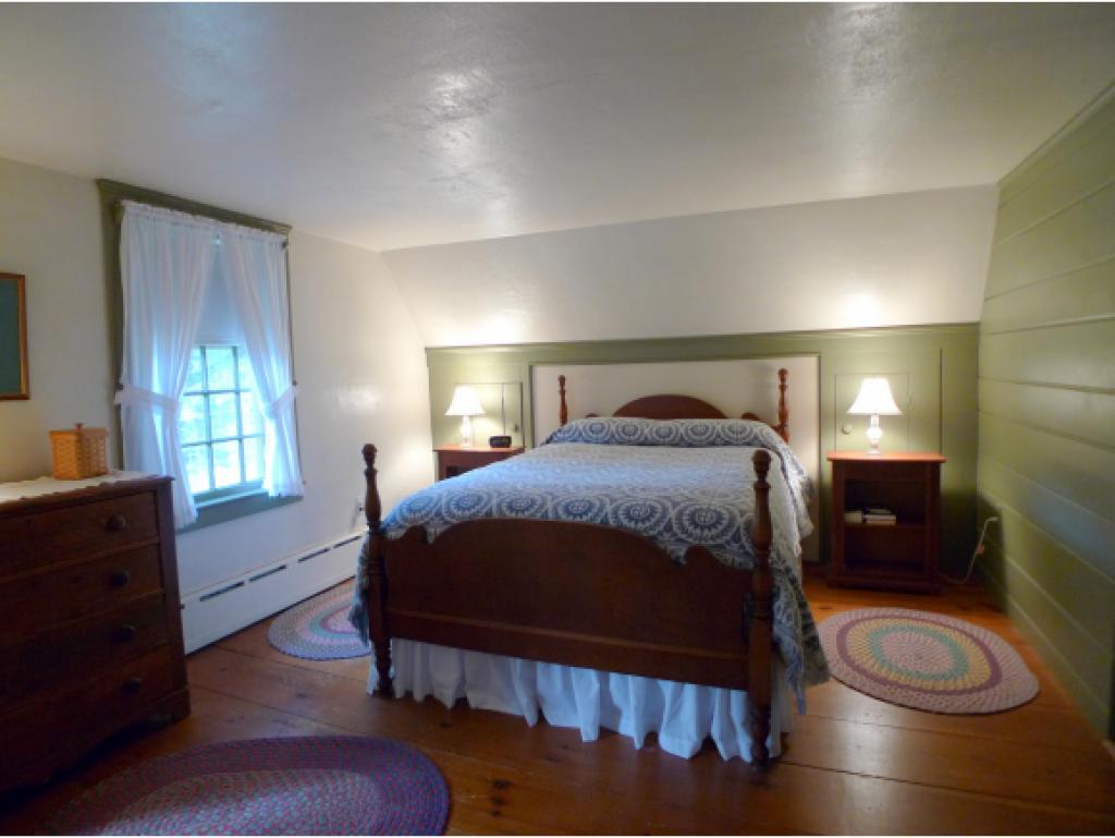 84 Newfields Road Exeter, NH 03833 - Photo 19 of 34