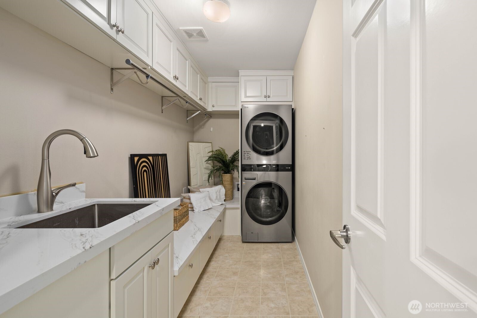 18031 129th Place Northeast Bothell, WA 98011 - Photo 16 of 40