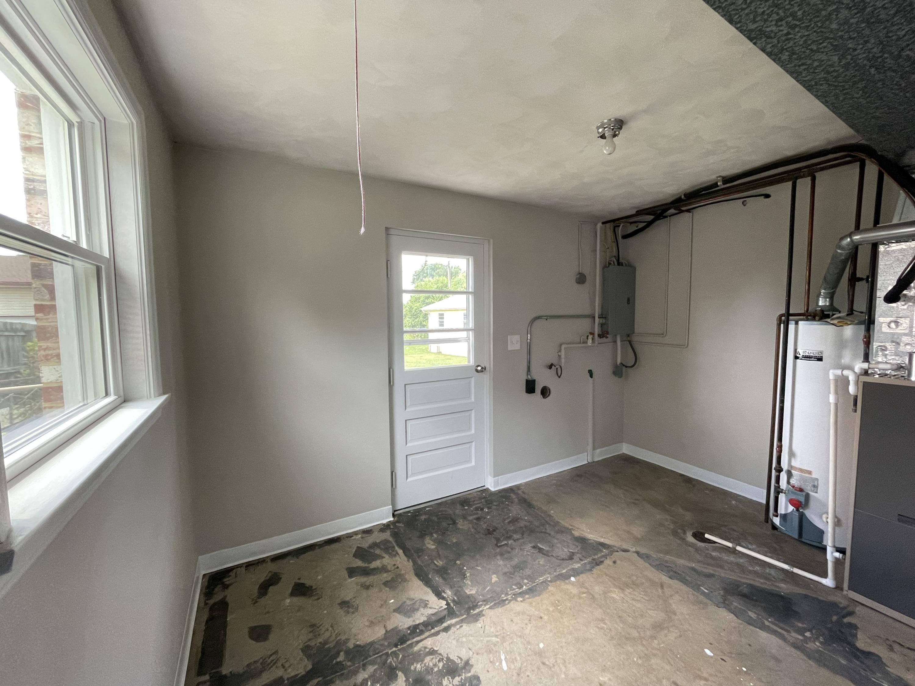 521 Magnolia Road Roanoke, VA 24019 - Photo 23 of 30 IMG_8803