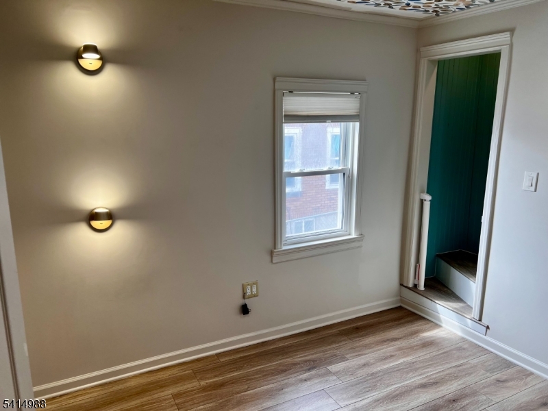 51 Delaware Street Elizabeth Port, NJ 07206 - Photo 14 of 19