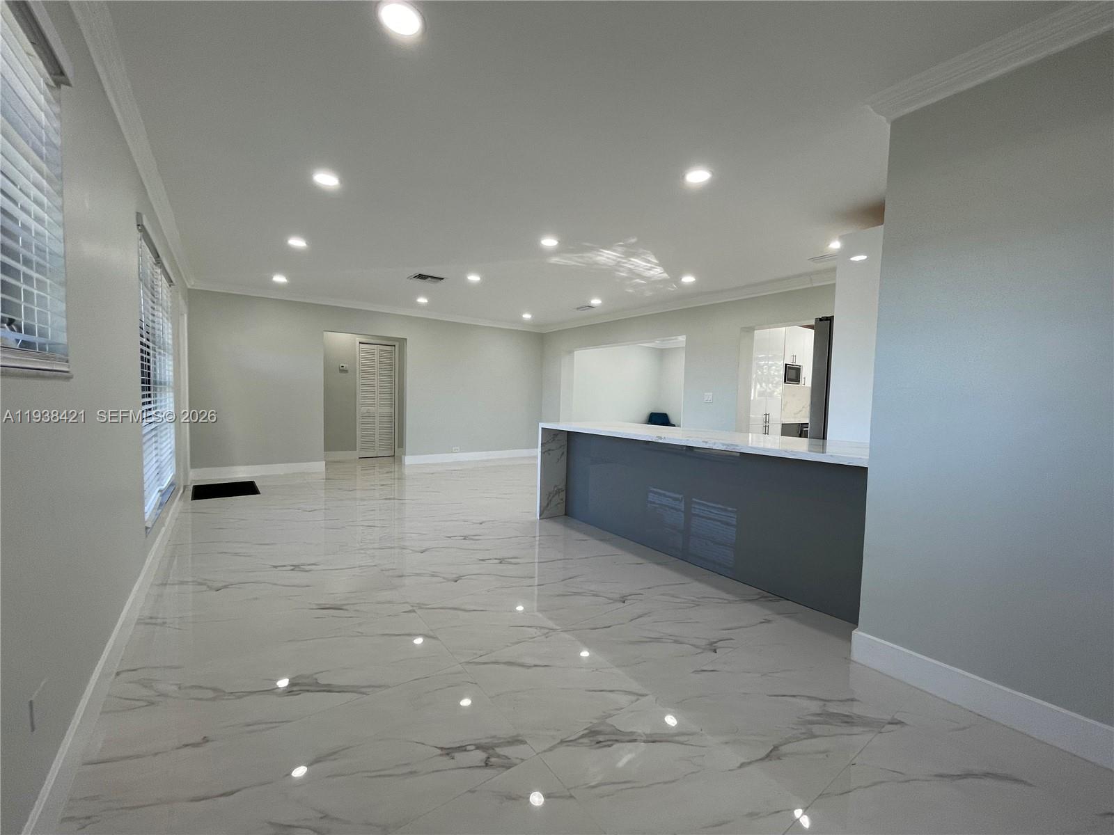 740 Northeast 181st Street Miami, FL 33162 - Photo 7 of 19