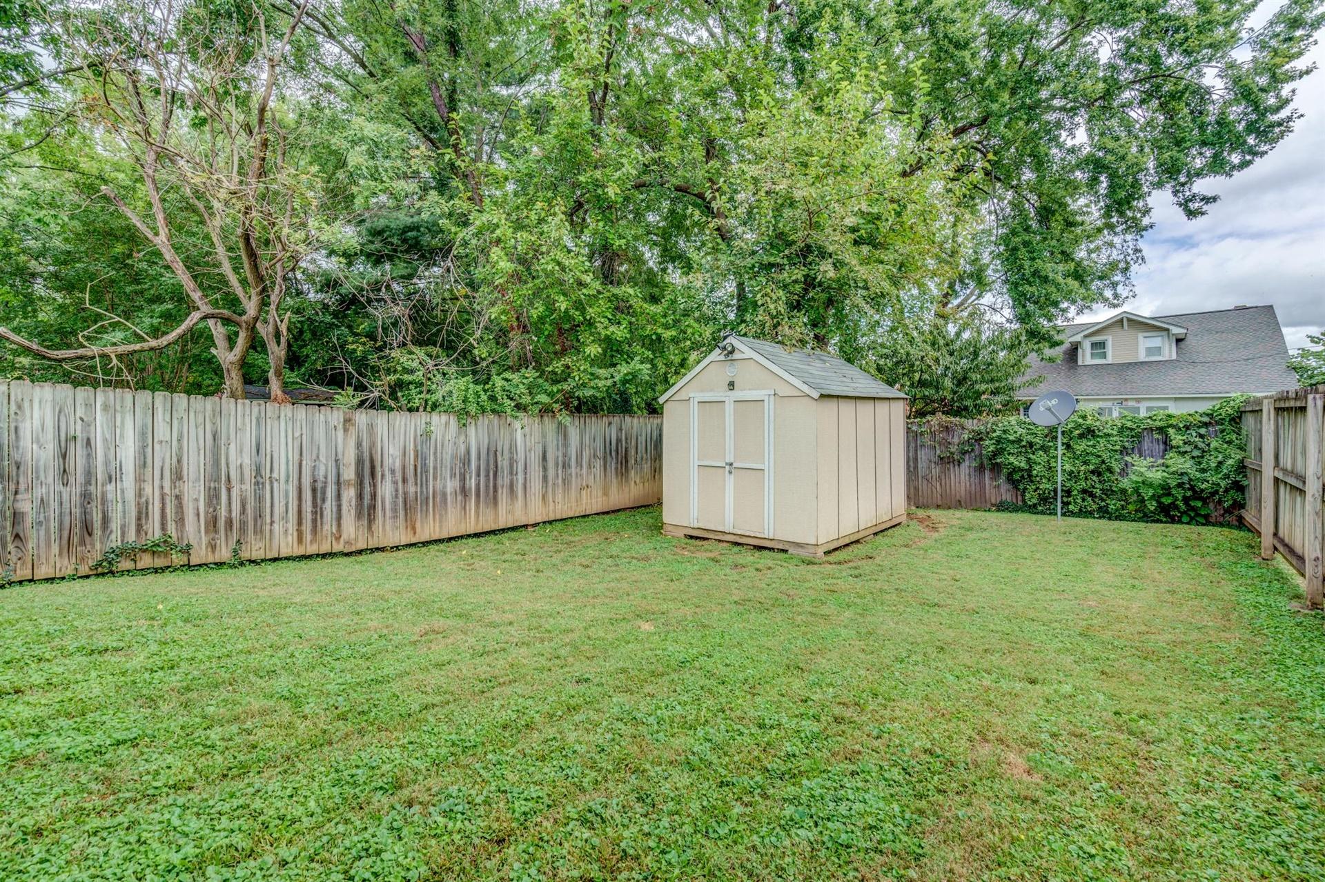 2604 Liberty Road Northwest Roanoke, VA 24012 - Photo 22 of 25 22-2601 Hillcrest 022