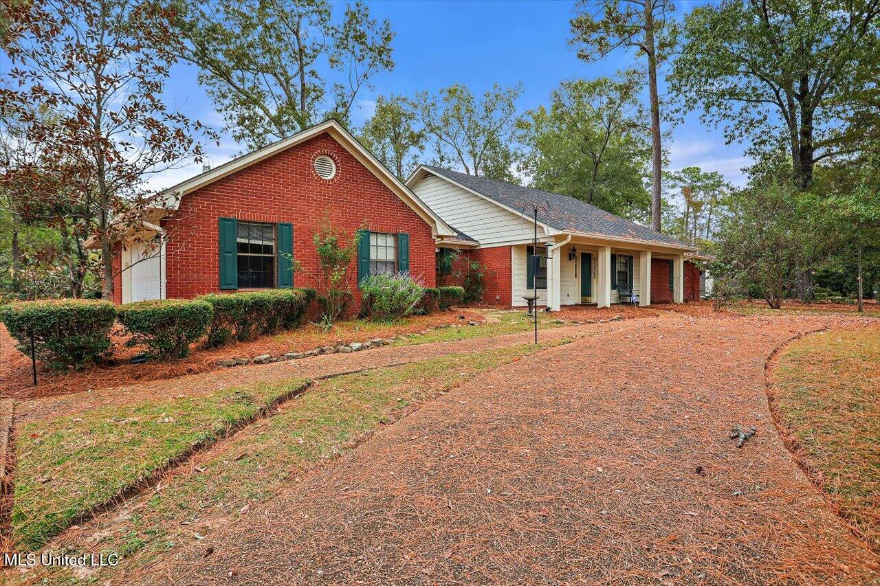 107 Coachmans Road Madison, MS 39110 - Photo 3 of 42 02-107 Coachmans Rd
